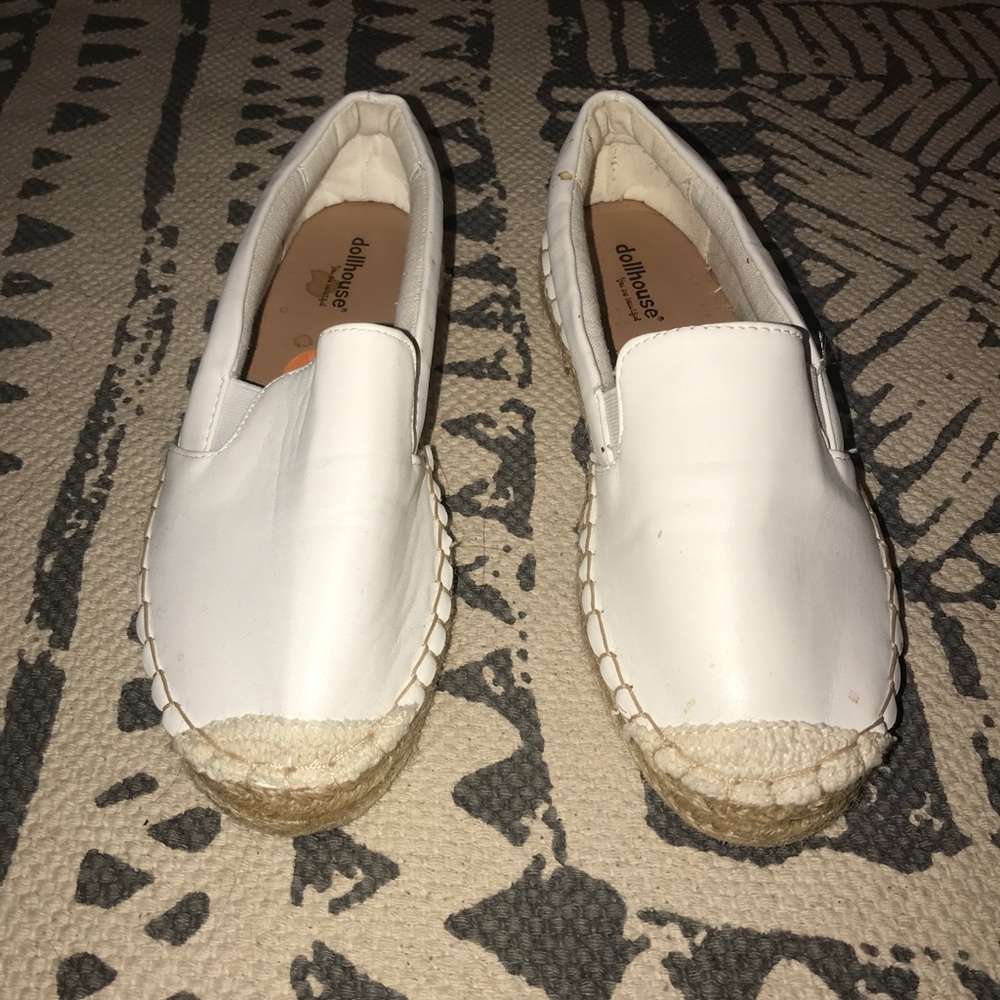 Dollhouse Boohoo slip on’s.